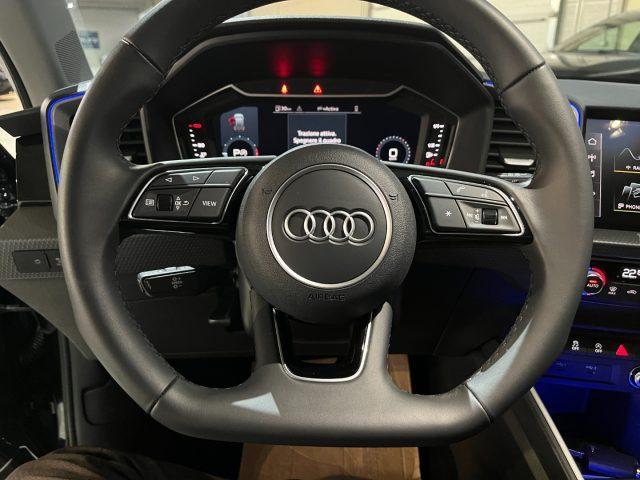 AUDI A1 SPB 30TFSI Stronic Sline Identity Black "18 S line