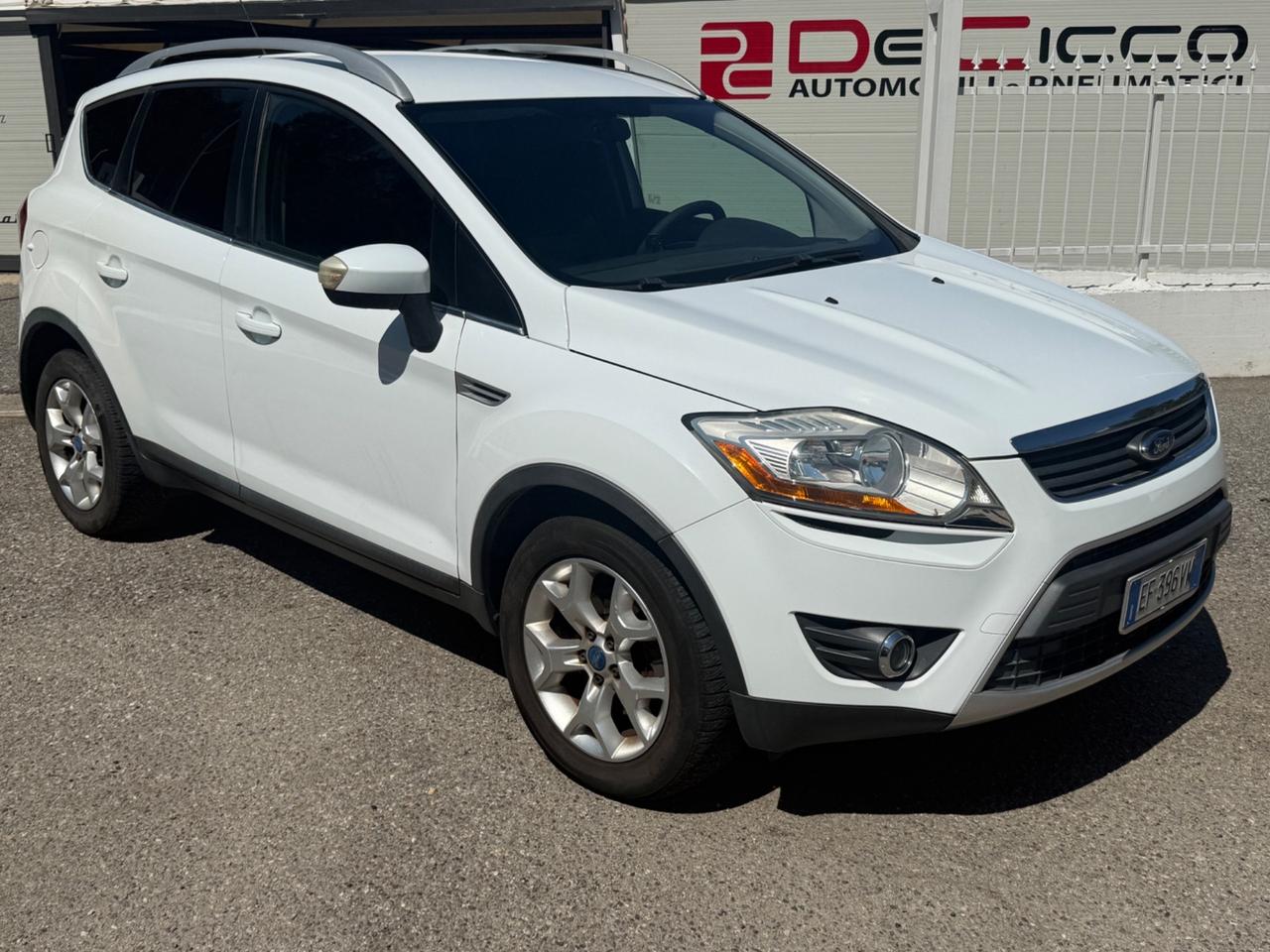 Ford Kuga Kuga+ 2.0 TDCi 140 CV 2WD DPF