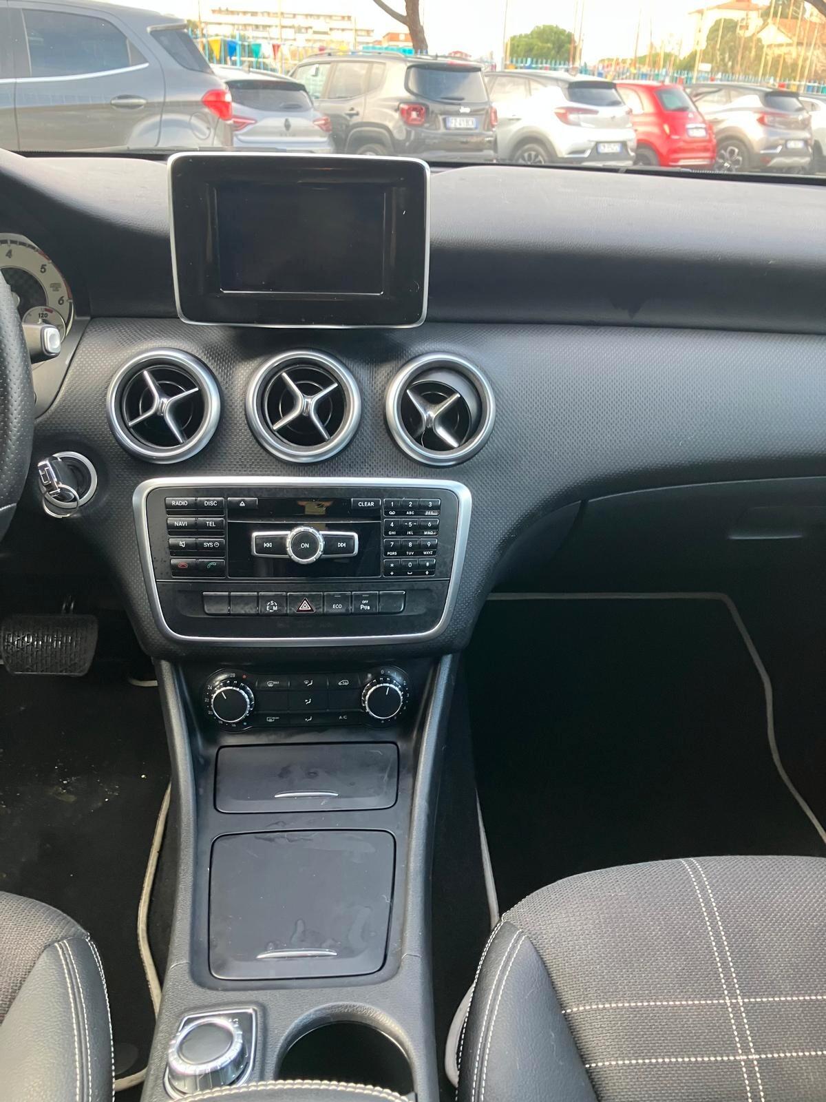 MERCEDES A 200 CDì 136cv Automatic Sport
