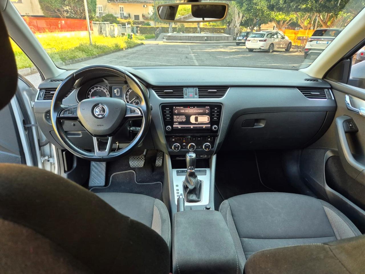 Skoda Octavia 1.6 TDI CR 115 CV DSG Wagon Executive