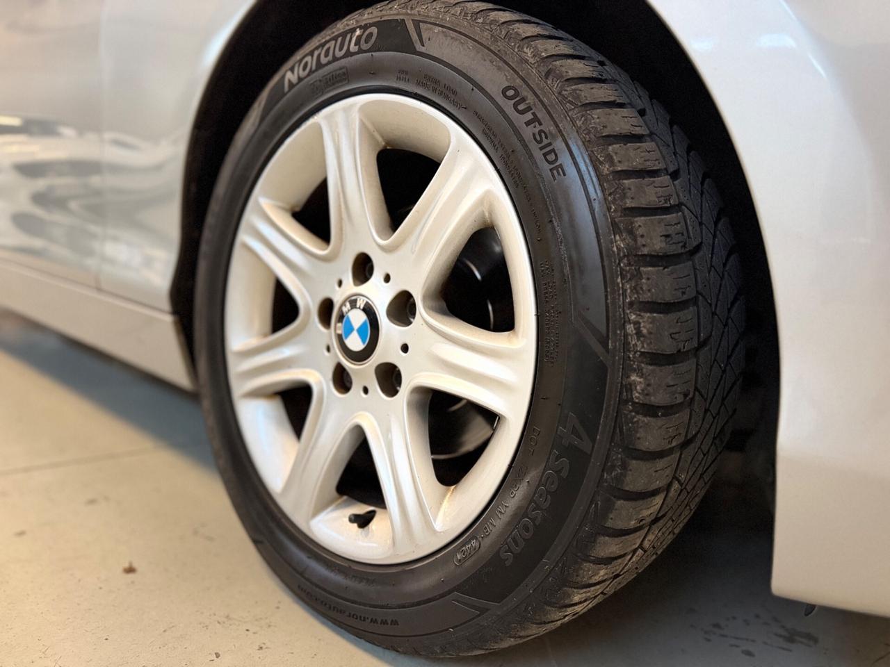 Bmw 116 116d 5p. Efficient Dynamics Urban NEOPATENTATI