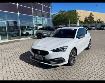 SEAT Leon 5 porte FR 1.5 Hybrid 85 kW (116 CV) mHEV DSG 7 marce 2WD