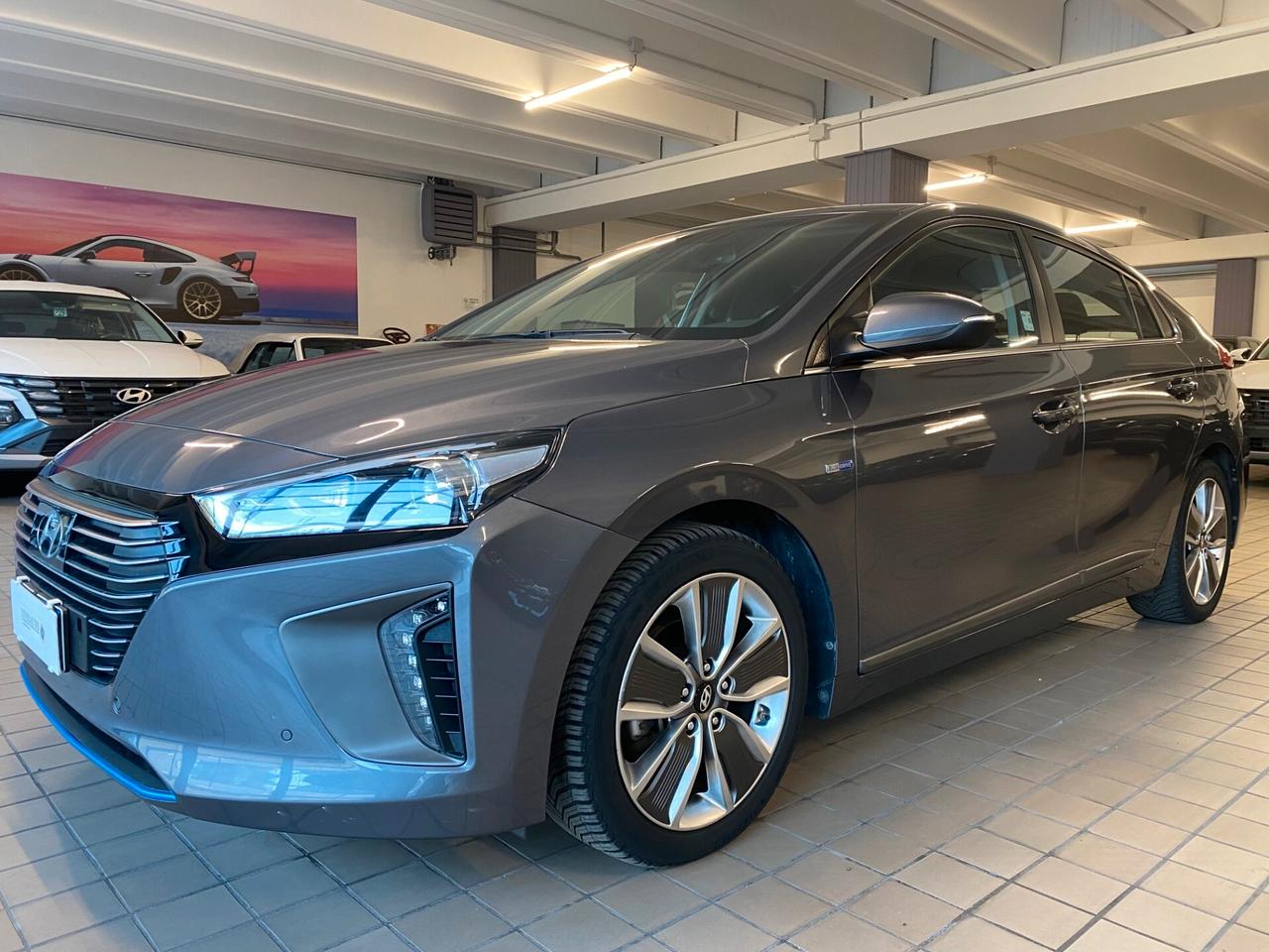 Hyundai Ioniq 1.6 Hybrid DCT Style