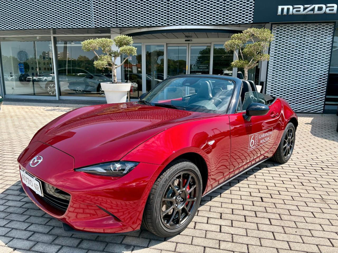 Mazda MX-5 1.5L Skyactiv-G Homura