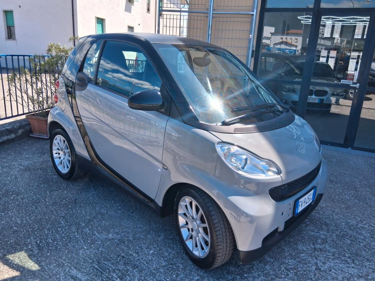 Smart ForTwo 1000 52 kW coupé pure