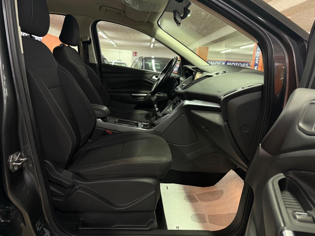 Ford Kuga 1.5 TDCI 120 CV S&S 2WD Titanium