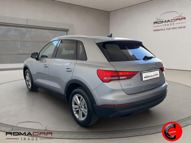 AUDI Q3 35 TDI quattro S tronic Business