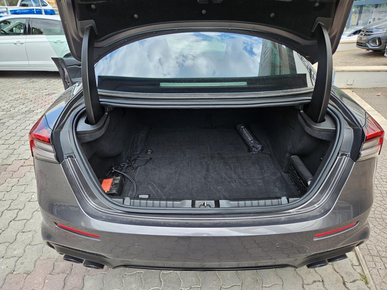 Maserati Ghibli V6 Diesel 275 CV Gransport