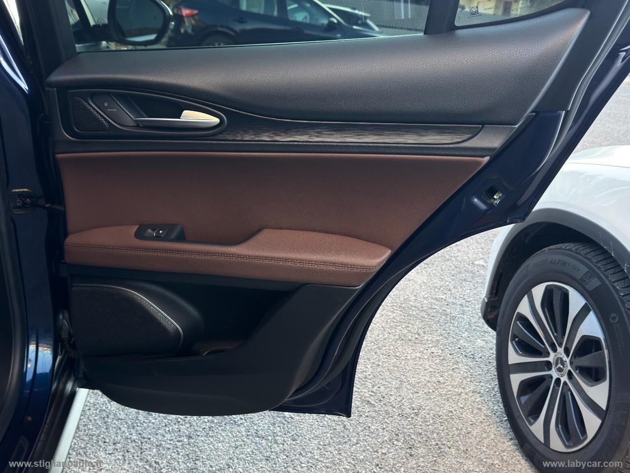 ALFA ROMEO Stelvio 2.2 T.diesel 210 CV AT8 Q4 Exec.