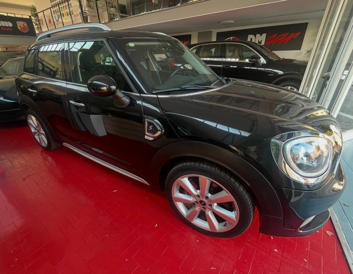 MINI COUNTRYMAN 2.0 SD Aut. Navi Cerchi 19