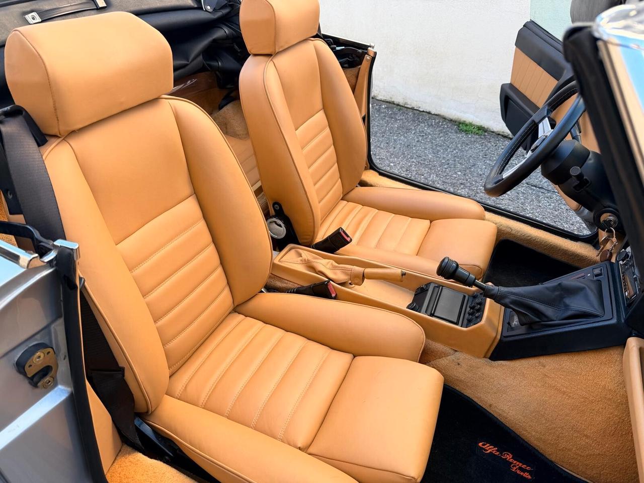 Alfa Romeo Spider 2.0i