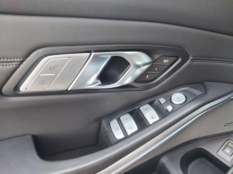 BMW M3 Touring M3 Competition xDrive Touring auto