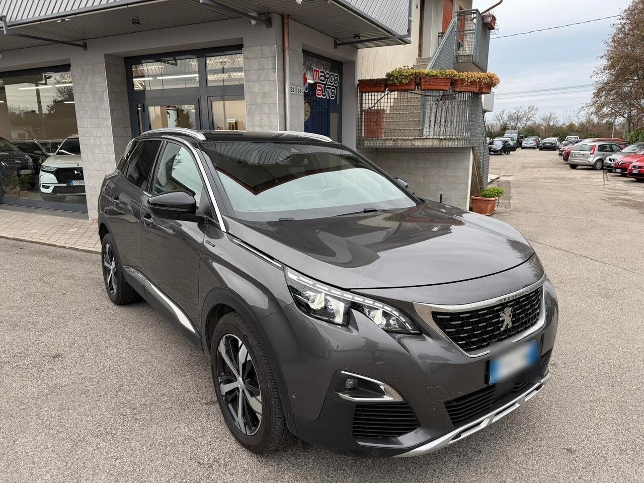 Peugeot 3008 1.5 Diesel Cambio Automatico Neopatentati