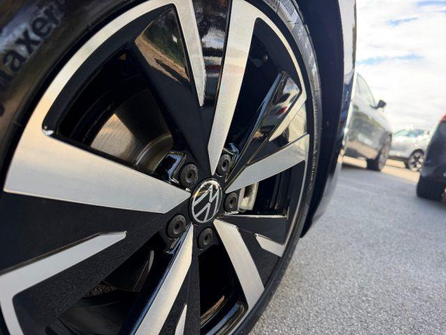 VOLKSWAGEN Golf 1.5 TSI 204CV EHYBRID PLUG-IN DSG UNIPROPRIETARIO