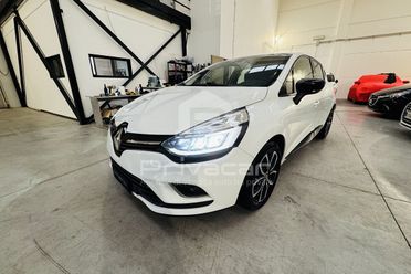 RENAULT Clio dCi 8V 90 CV 5 porte Moschino Intens