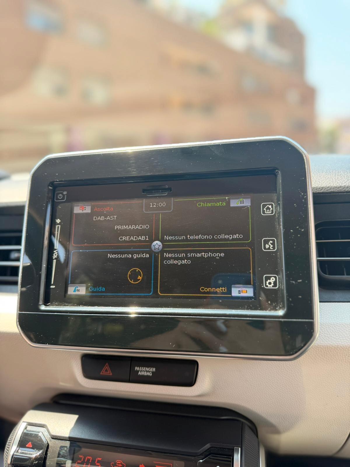 Suzuki Ignis 1.2 Hybrid Top