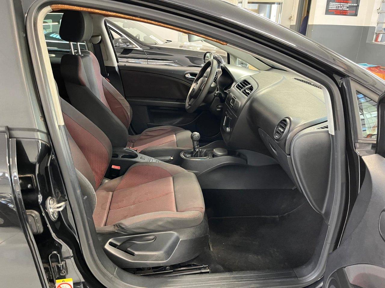 Seat Leon 5 Porte Leon 1.6 Style (stylance)