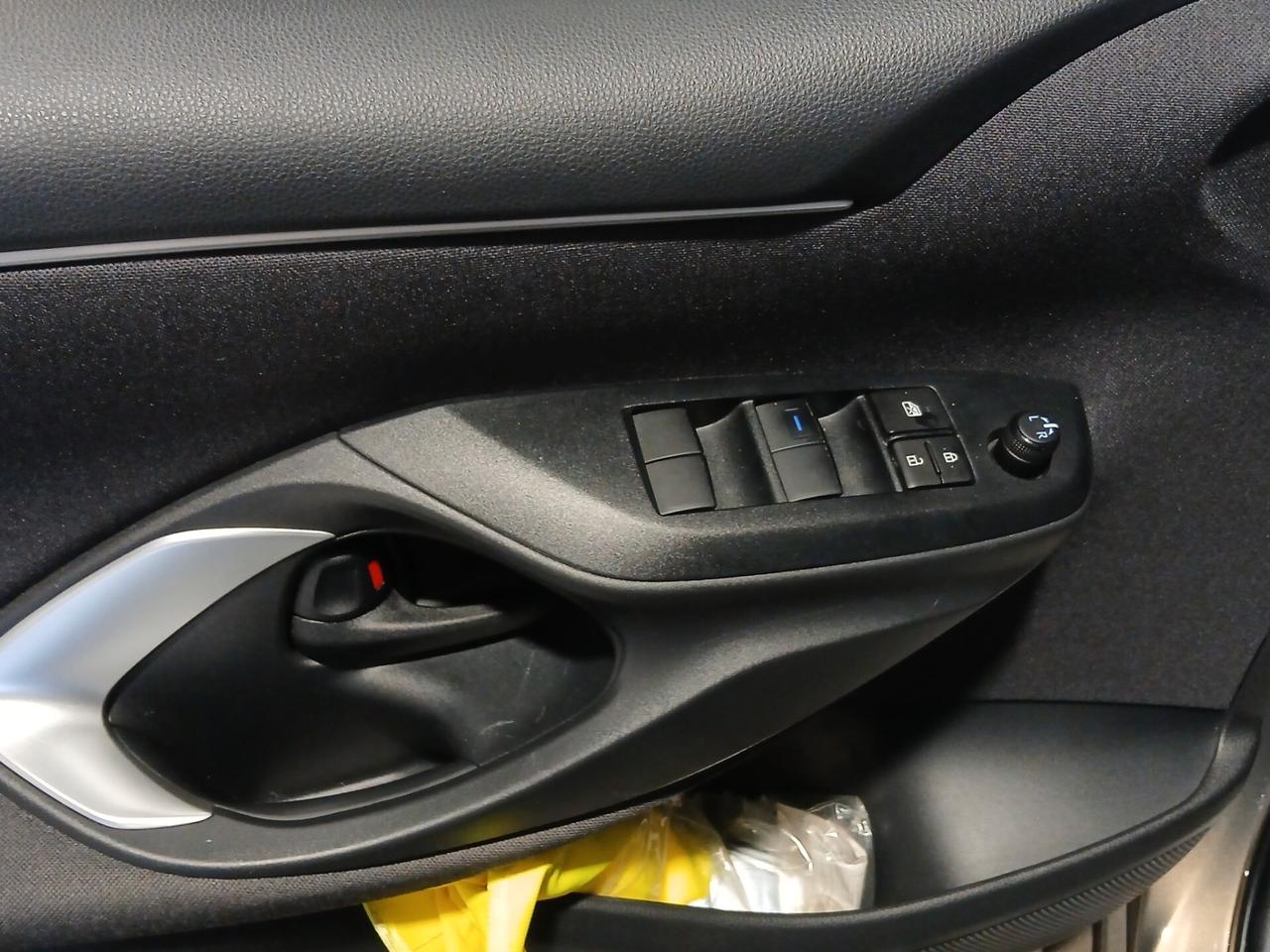 Toyota Yaris 1.0 5 porte Trend 72 CV