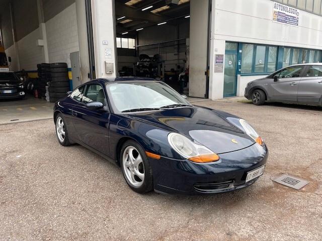 Porsche 911 Carrera cat Coupé