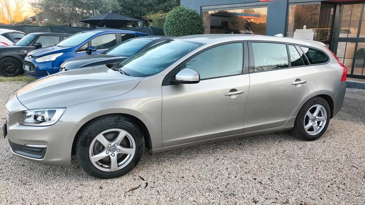 Volvo V60 D4 1600 D **PREZZO REALE **