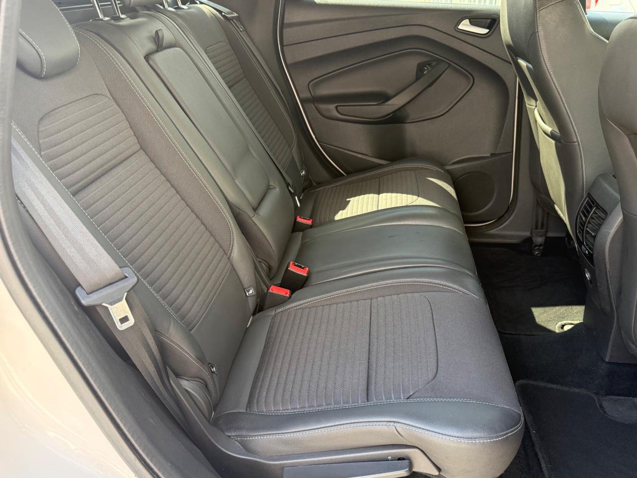 Ford Kuga 1.5 TDCI 120 CV Automatica Edition