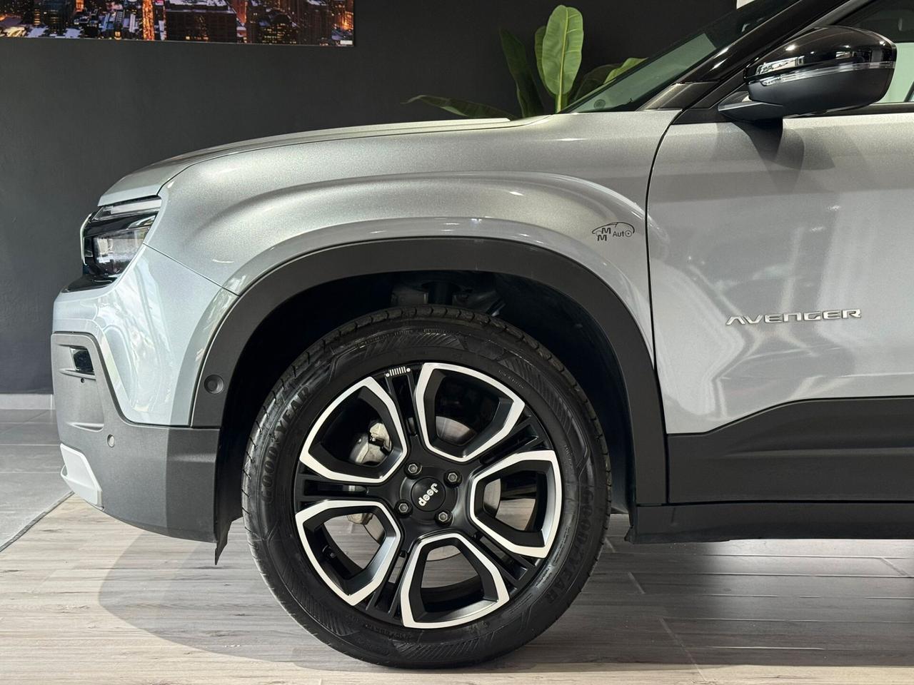 Jeep Avenger 1.2 Turbo 100 CV Summit