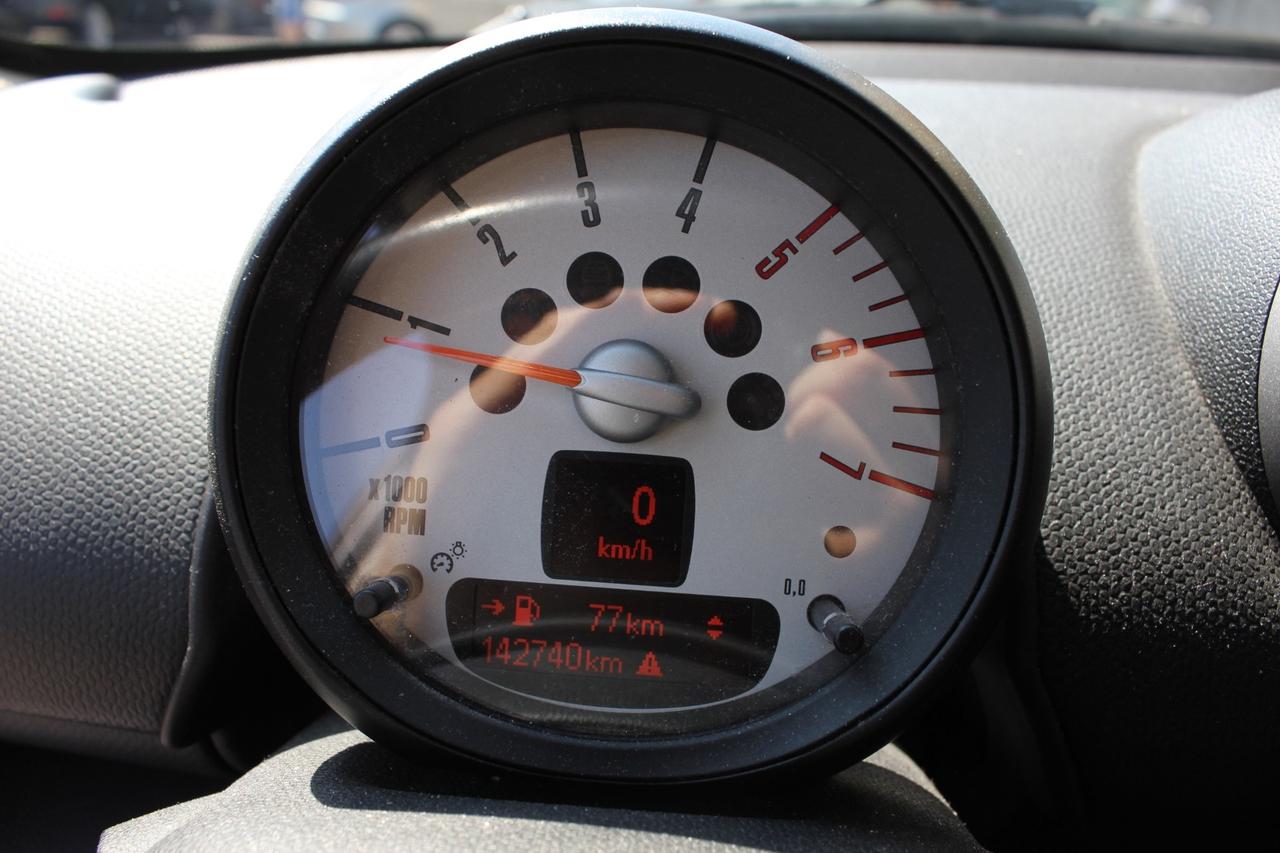 Mini Cooper D Countryman 1.6 ALL4 NAVY SENSORI
