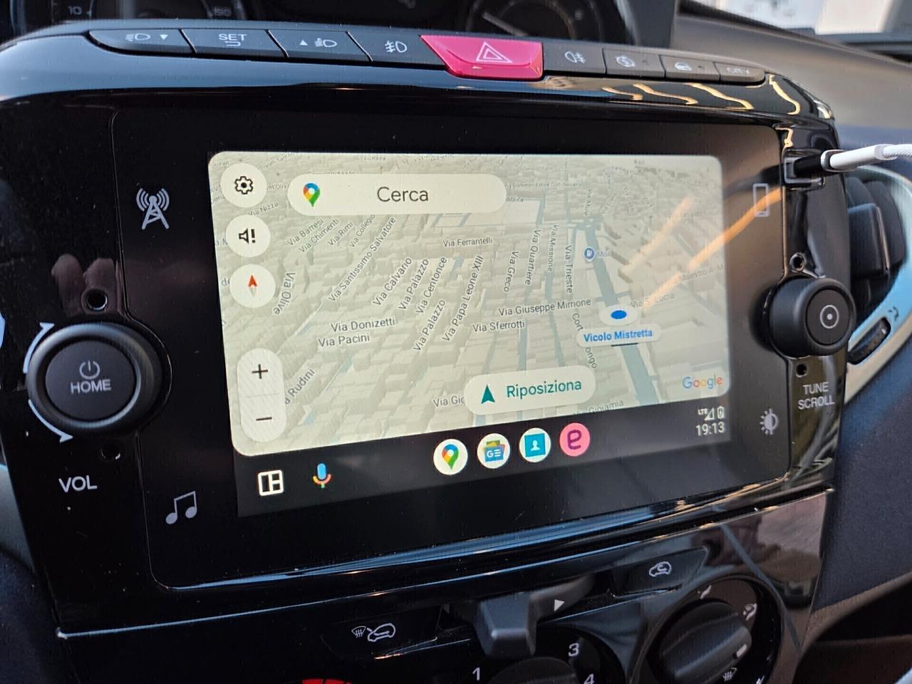 Lancia Ypsilon 1.0 Hybrid 5 porte S&S Platino