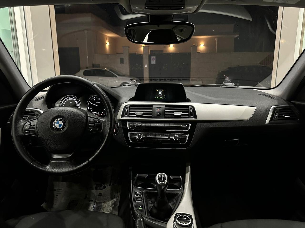 Bmw 116 116d 5p. Business