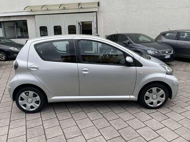 Toyota Aygo Aygo 1.0 12V VVT-i 5 porte Sol