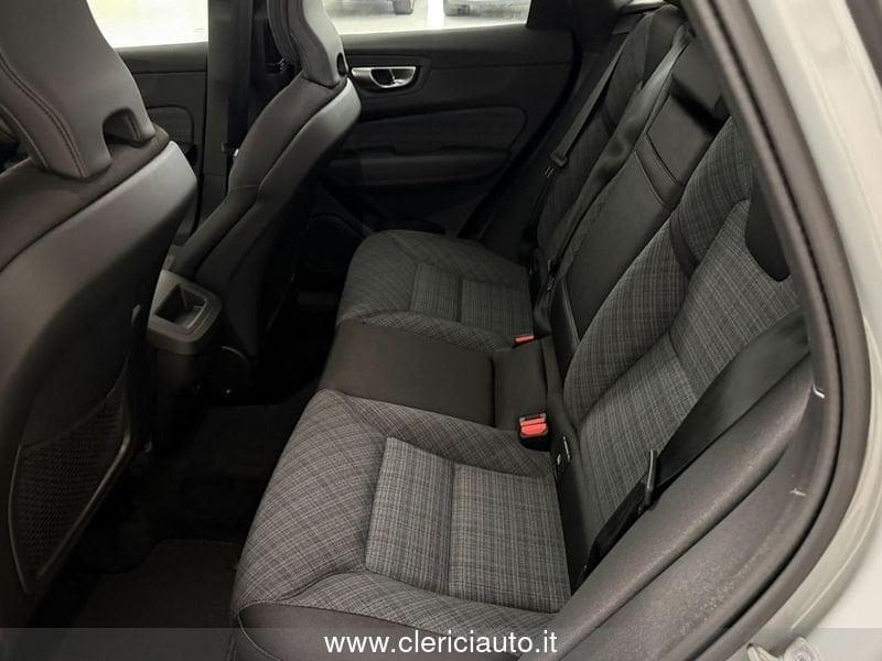 Volvo XC60 B4 (d) automatico Core