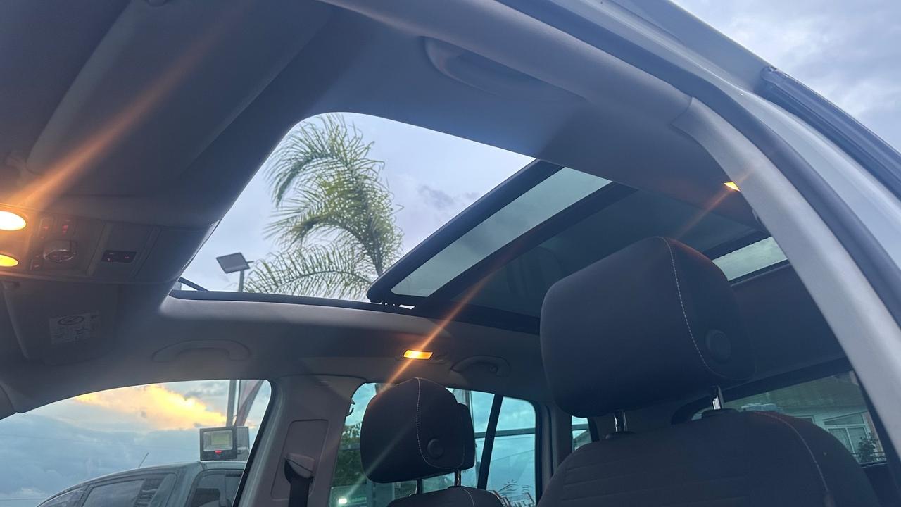 Volkswagen Tiguan 2.0 TDI DSG R-Line 4MOTION