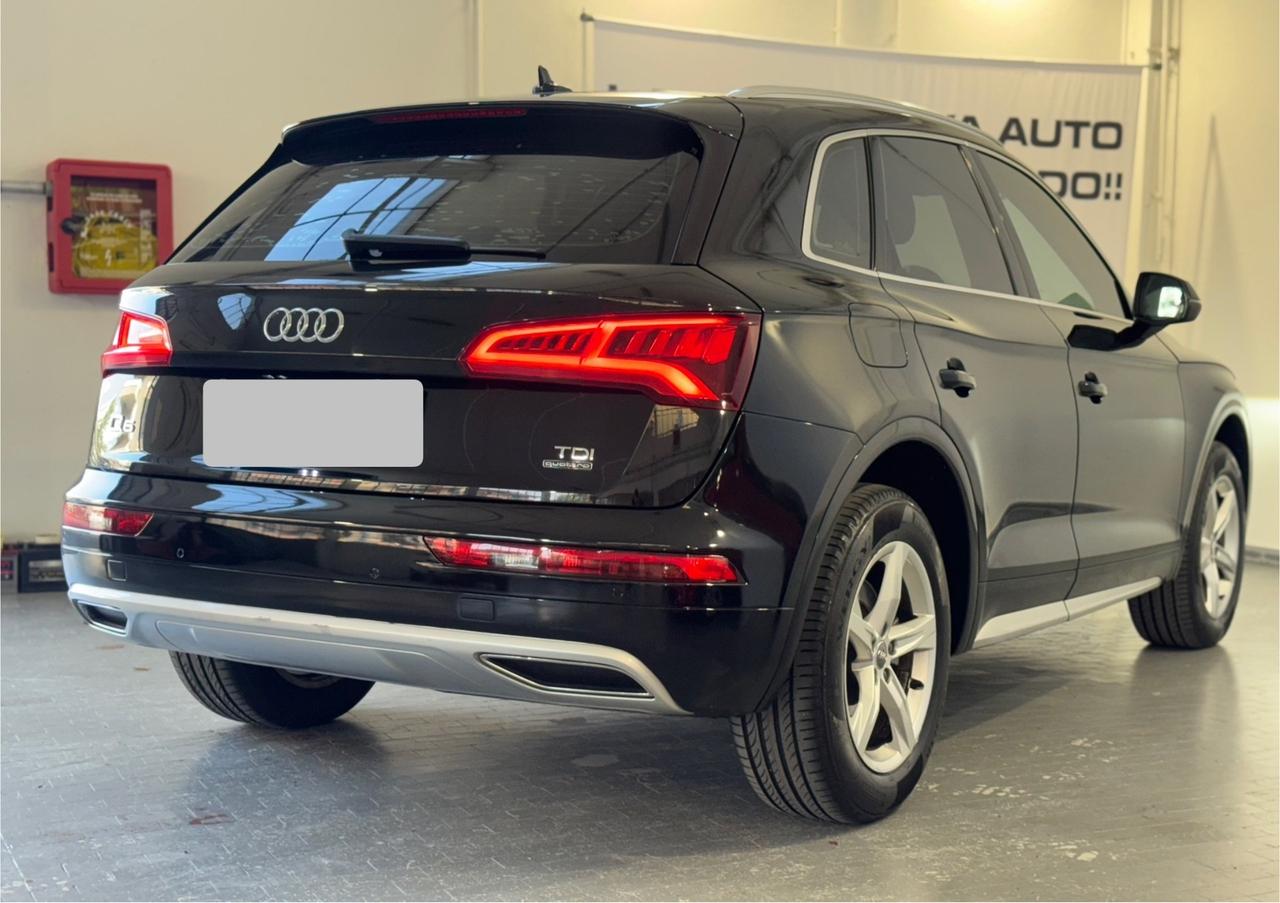 Audi Q5 2.0 TDI quattro S tronic Business Sport