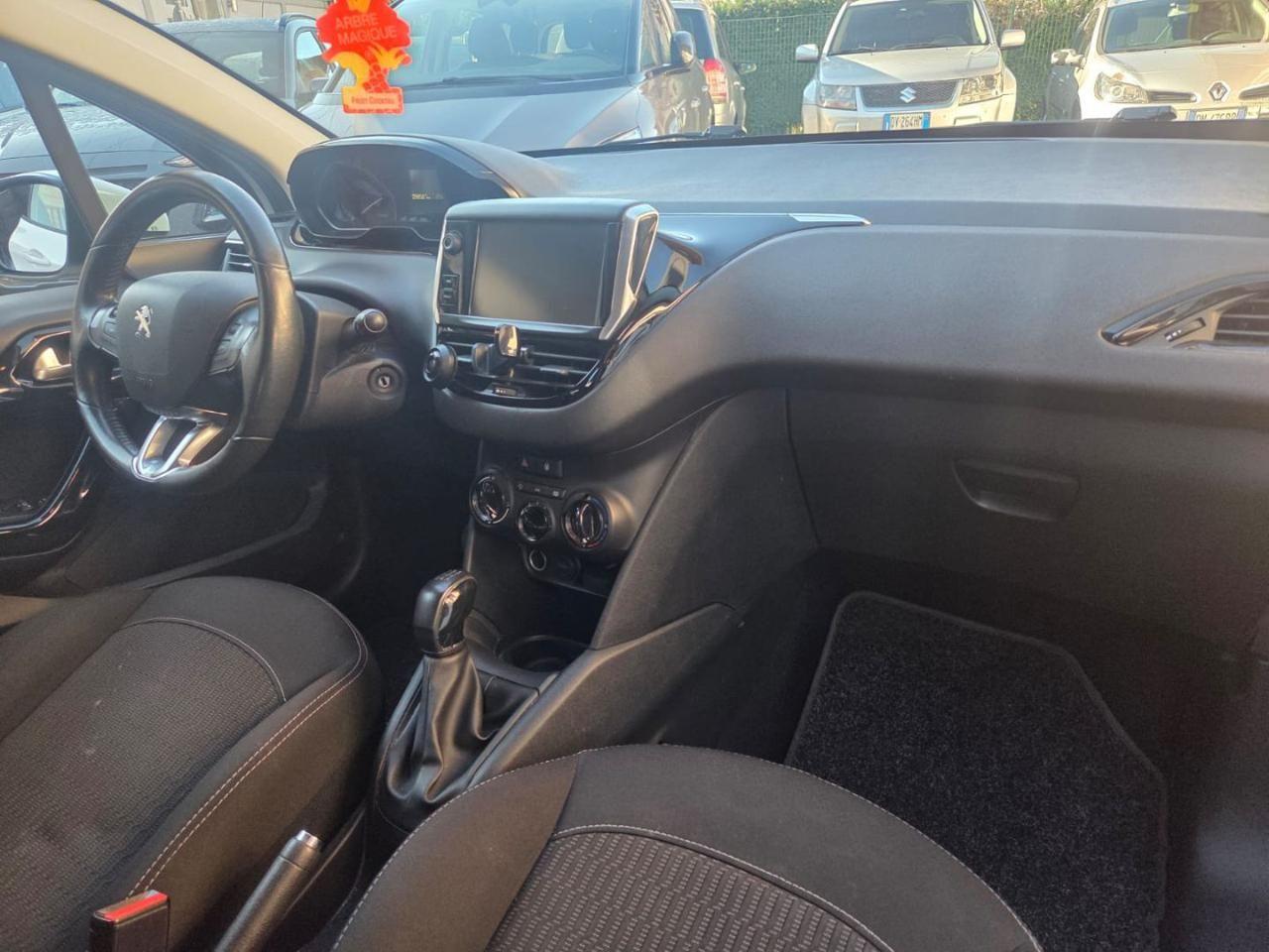 PEUGEOT 208 1° serie PureTech 82 5 porte Active