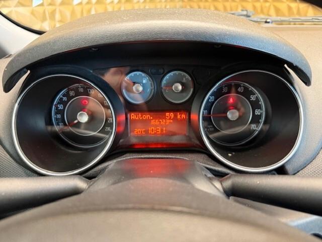 Fiat Punto 1.2 8V 5 porte Street