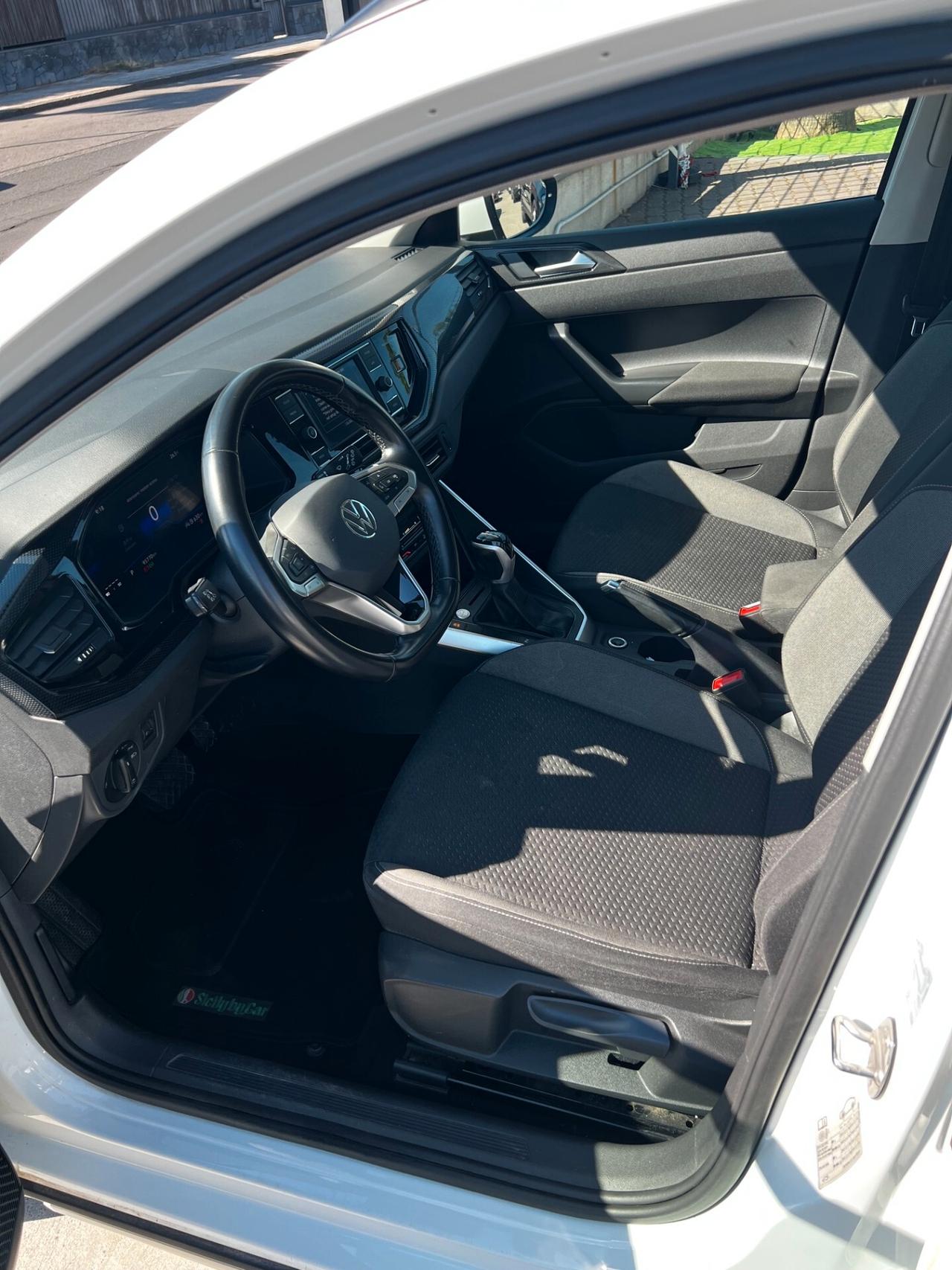 Volkswagen Taigo 1.0 TSI 110 CV DSG R-Line