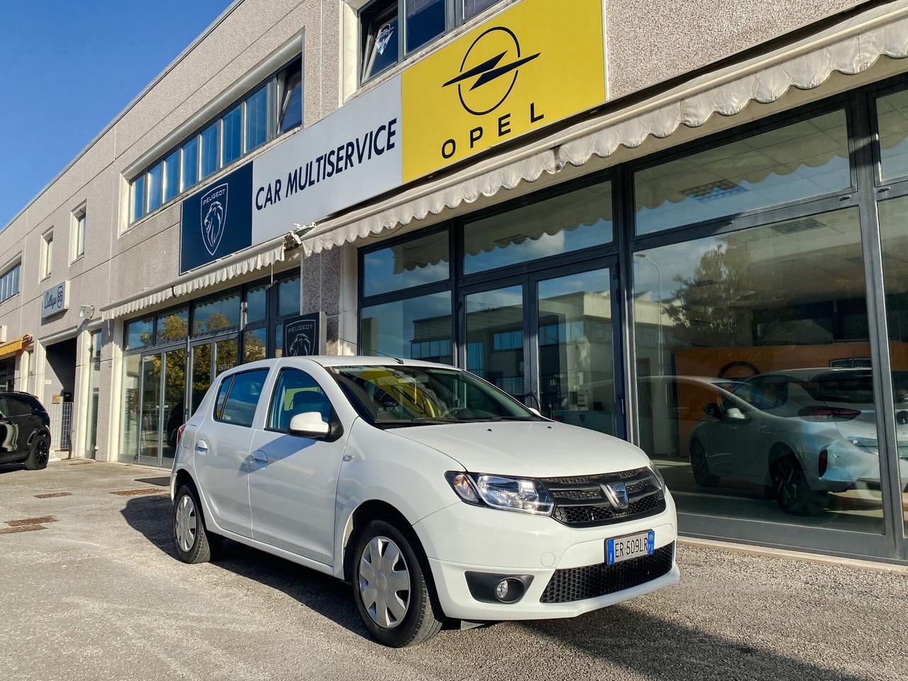 Dacia Sandero 1.2 GPL - 2013