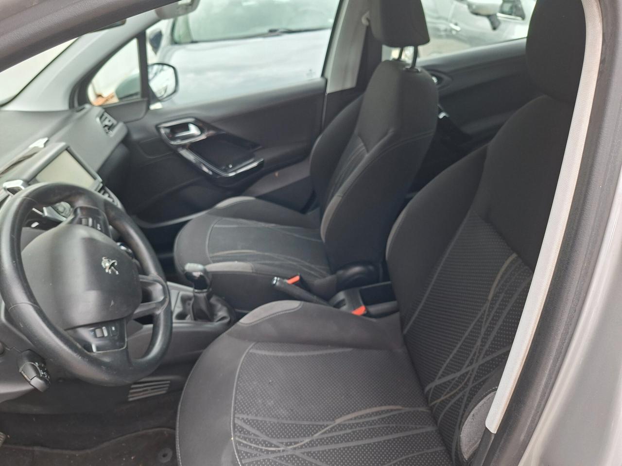 Peugeot 208 1.2 VTi 82 CV 5 porte Active
