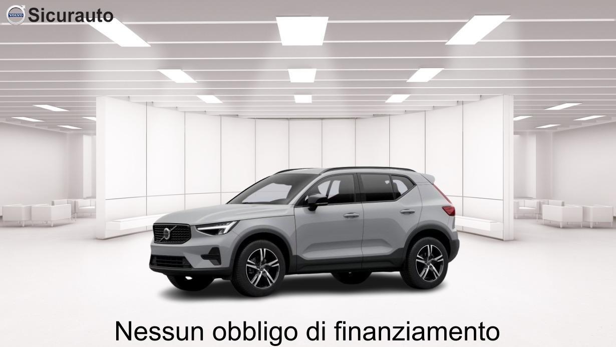 VOLVO Xc40 B3 Mild Hybrid Automatico Ultra Dark