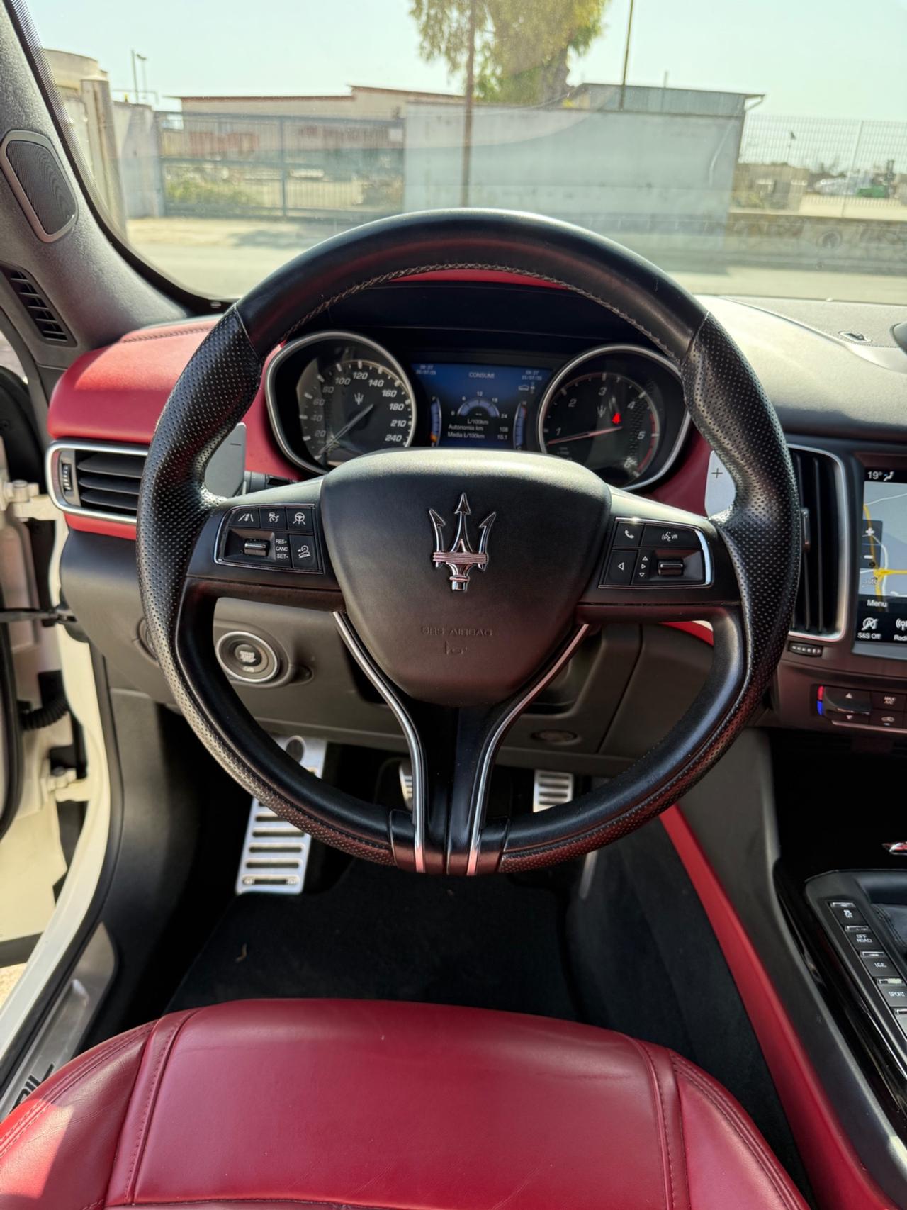 Maserati Levante V6 Diesel 275 CV AWD Gransport