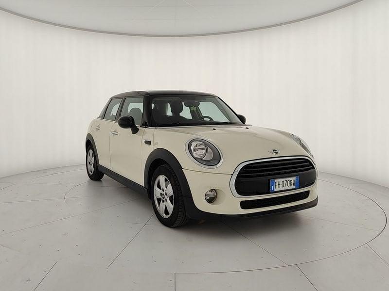 MINI Mini 5 porte Cooper D 1.5 5p auto