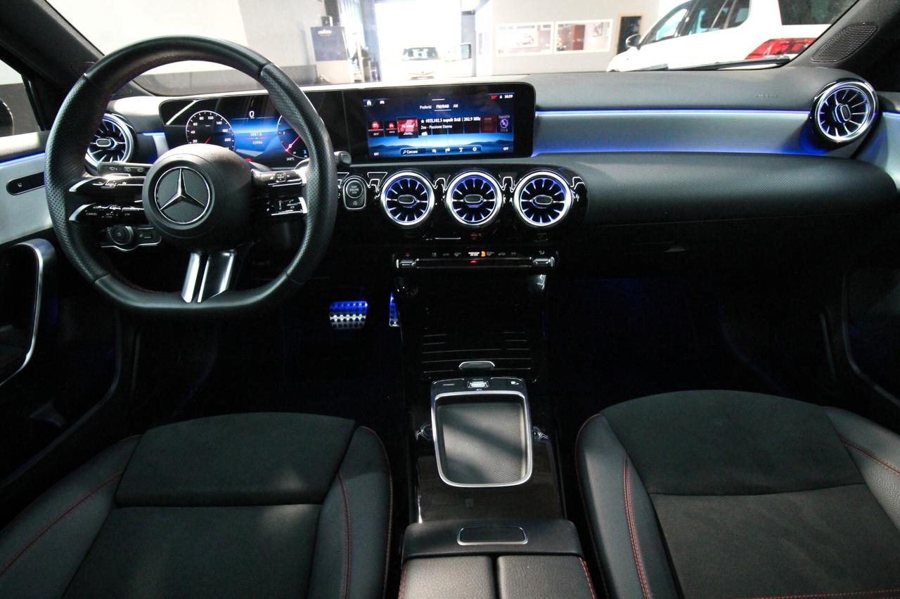 MERCEDES CLASSE A 180D AMG LINE PREMIUM PLUS