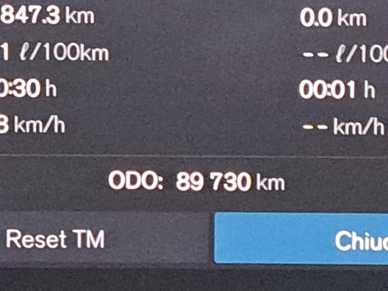 VOLVO XC60 B4 D AWD automatico Momentum Pro