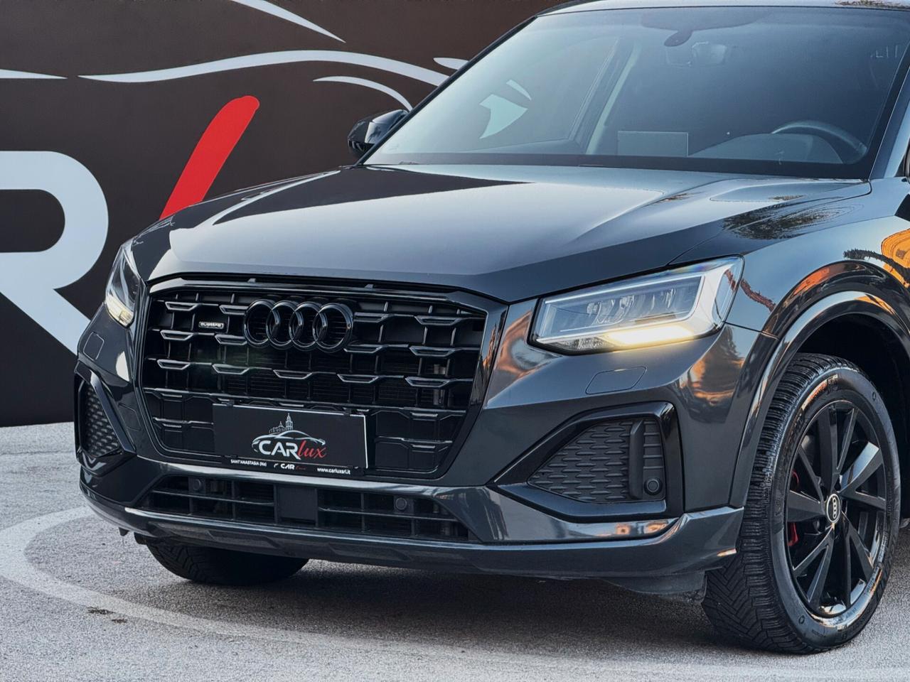 Audi Q2 35 TDI S line Quattro S-tronic 150CV COCKPIT