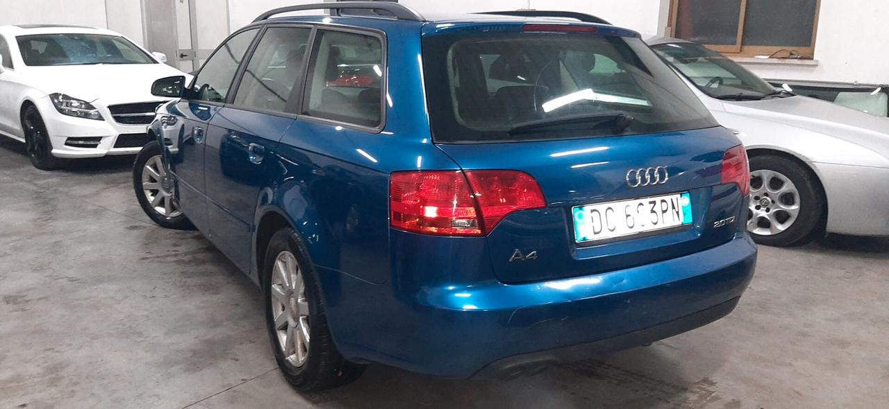 Audi A4 2.0 16V TDI Avant Top cambiò automatico bella