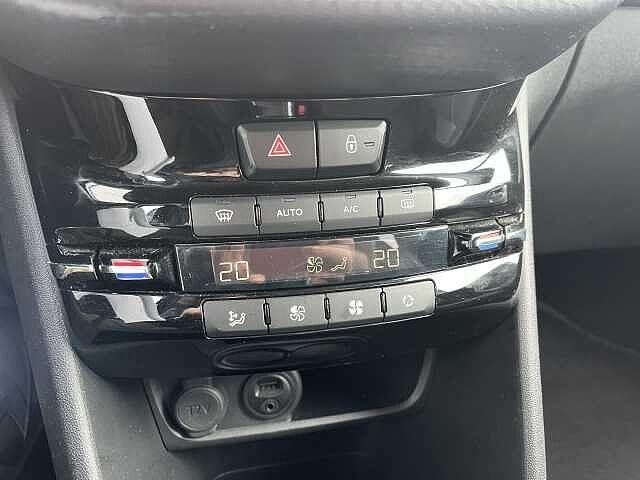 Peugeot 2008 BlueHDi 100 S&S Allure