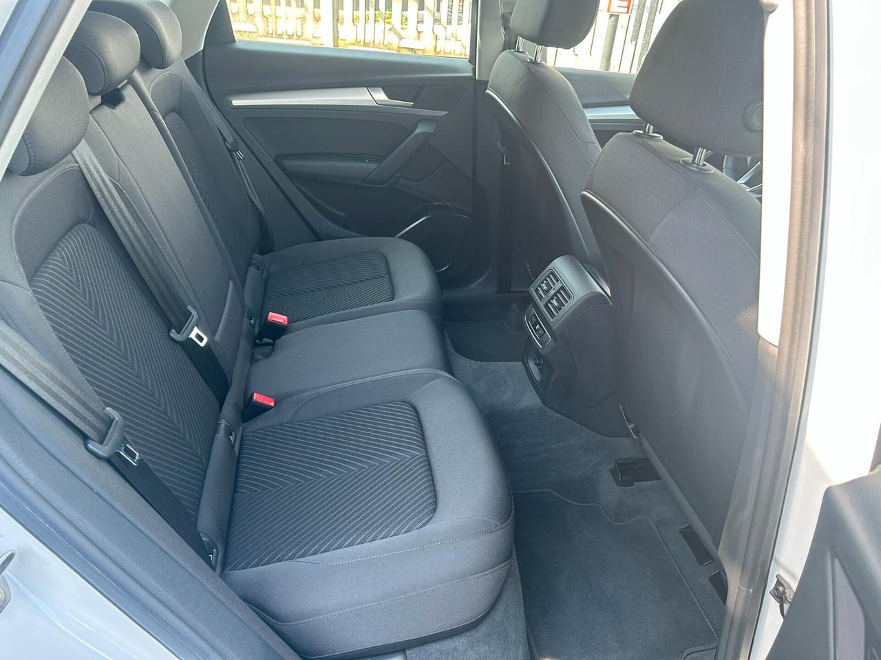 Audi Q5 40 2.0 TDI 204CV QUATTRO S-Tronic Business