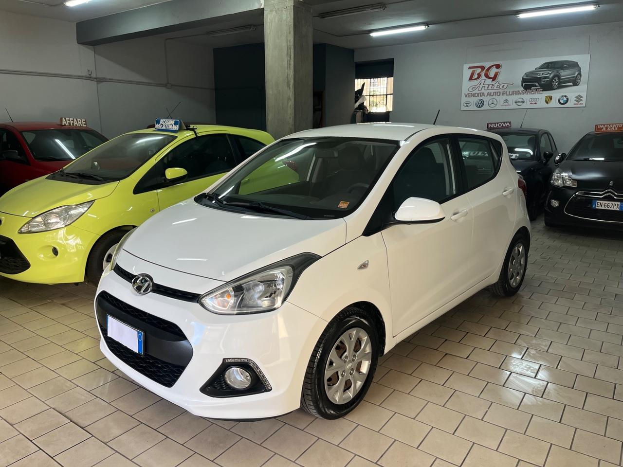 Hyundai i10 1.0 full optional