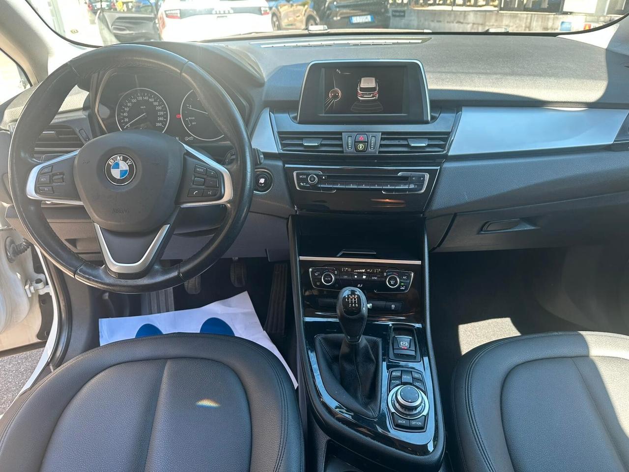 Bmw 2er Active Tourer 218d Advantage