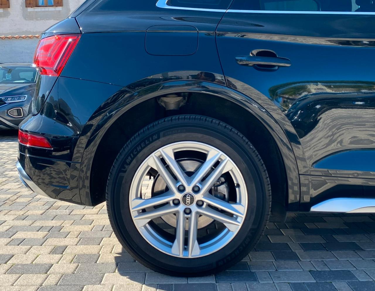 Audi Q5 S line 2.0 TDI 204CV s-tronic mhev quattro 40